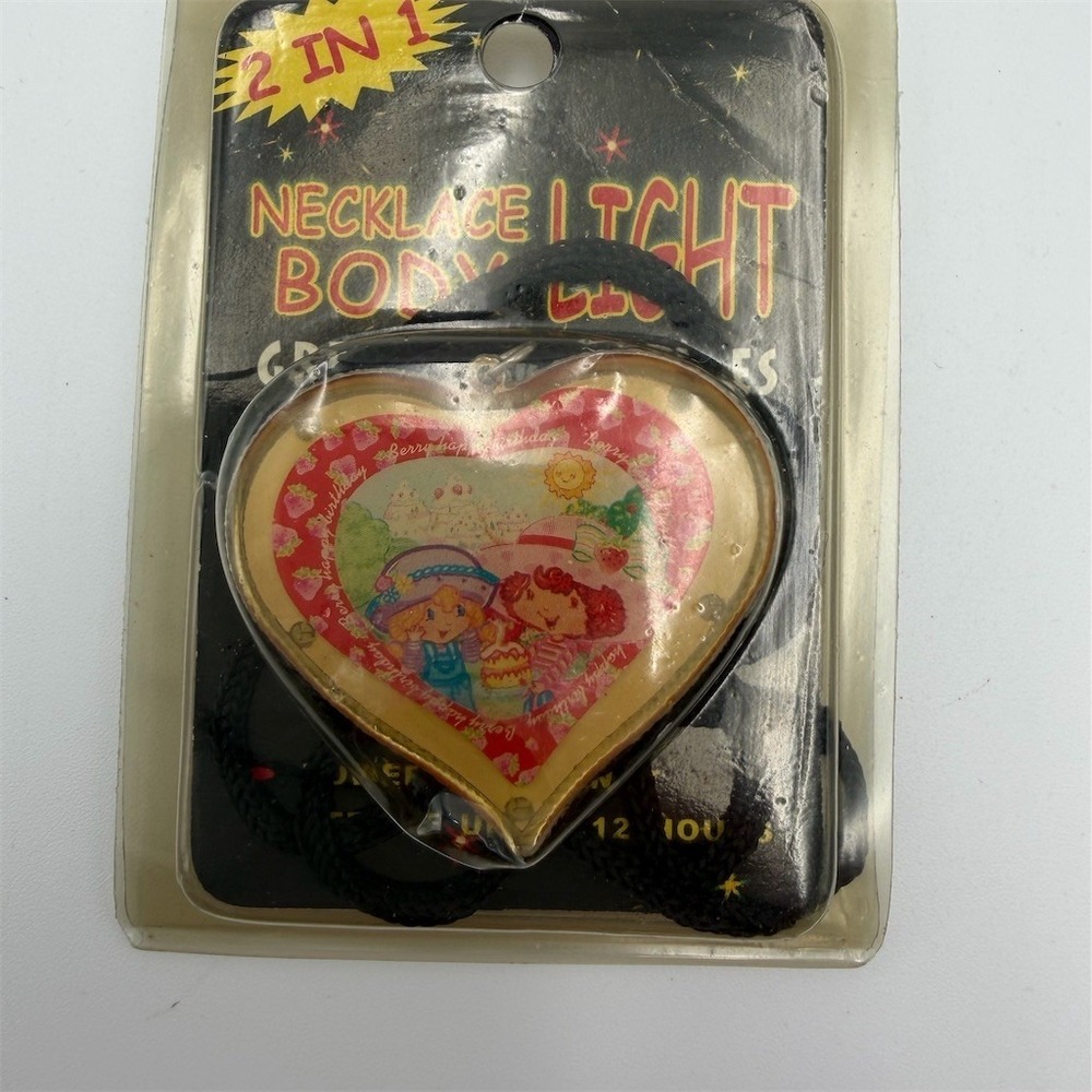 Unbranded Heart Light-Up Necklace & Body Light Pendant‎ Sealed